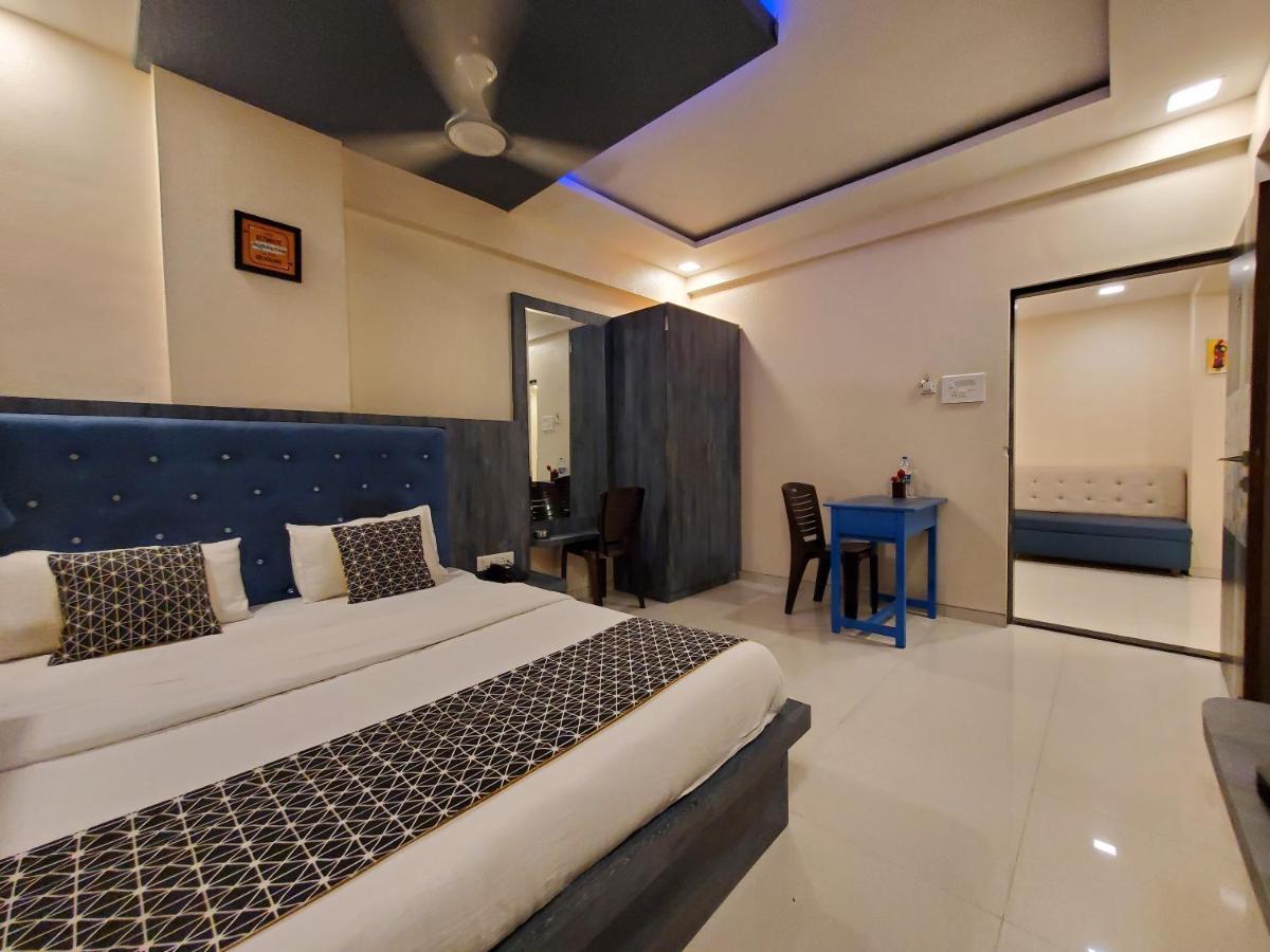 Hotel Mari Aai Residency Navi Mumbai Exteriör bild