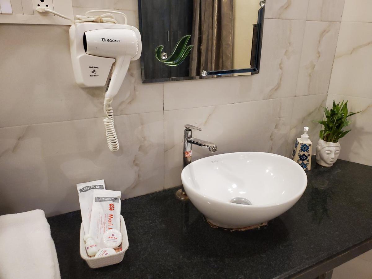 Hotel Mari Aai Residency Navi Mumbai Exteriör bild