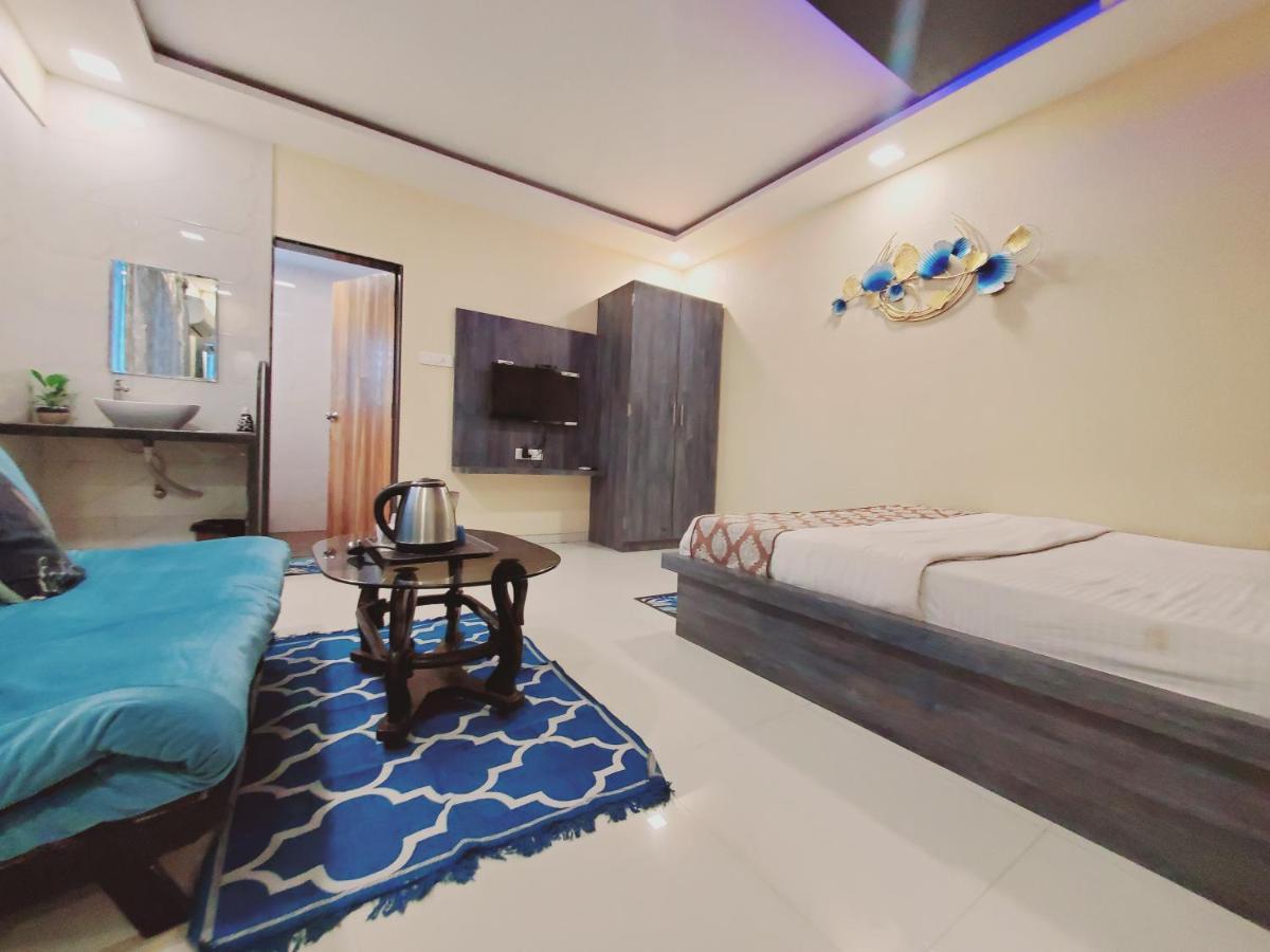 Hotel Mari Aai Residency Navi Mumbai Exteriör bild