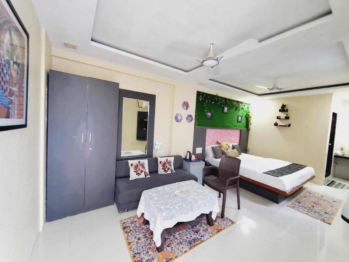 Hotel Mari Aai Residency Navi Mumbai Exteriör bild