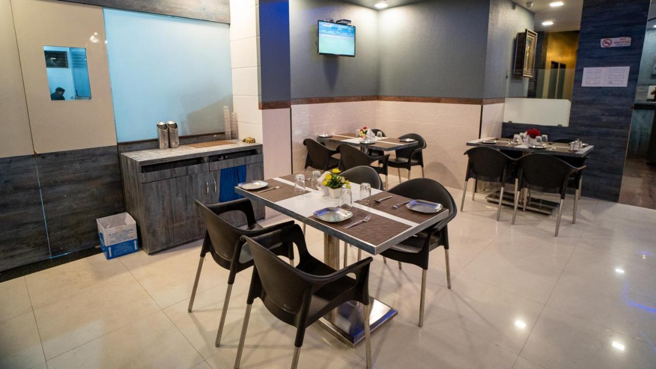 Hotel Mari Aai Residency Navi Mumbai Exteriör bild