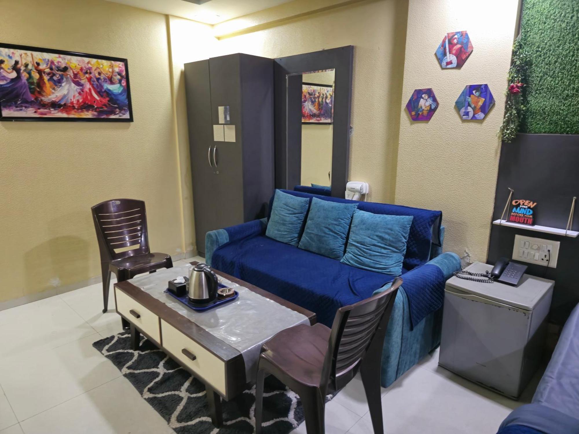Hotel Mari Aai Residency Navi Mumbai Exteriör bild